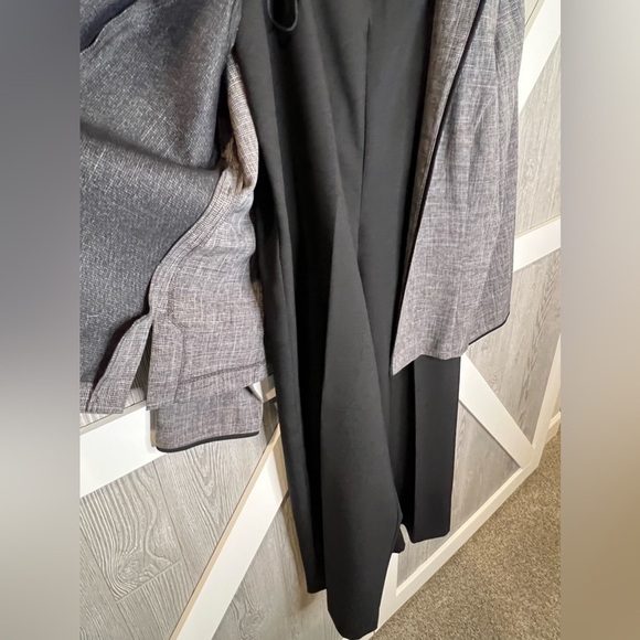 093. Perceptions New York 2 Piece Pant Suit 18 - Picture 5 of 7